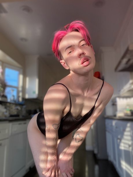 Prince Ambrose Quartz naked star archive