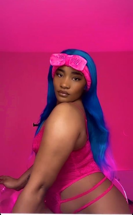 KittenKween_ pornstar naked picture