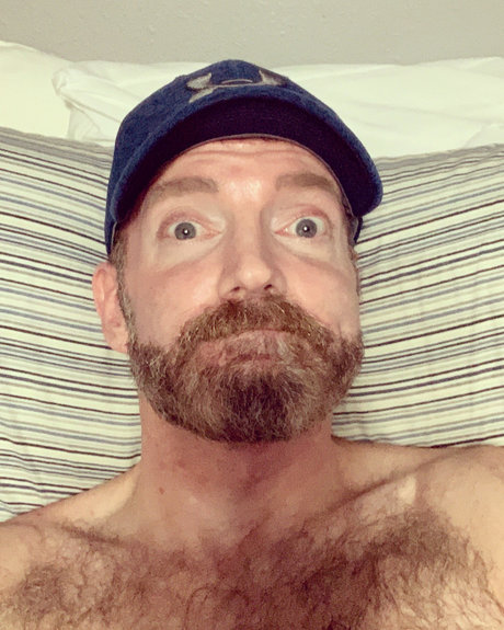 UrbanRedneckBear top actress img