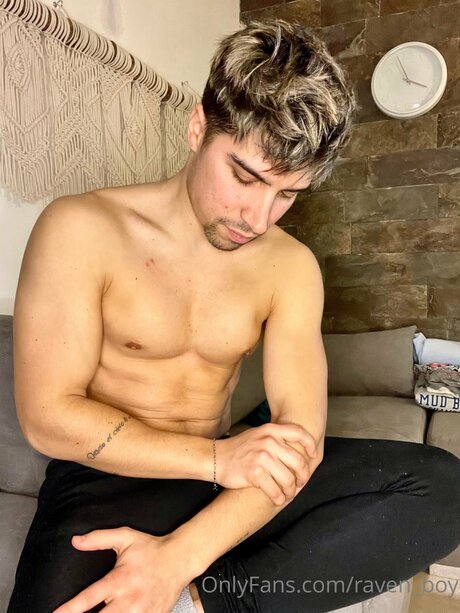 _R VEN_ model nice photos