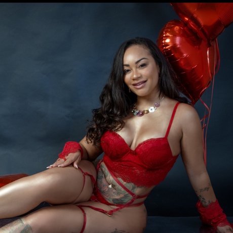 Layfer Rayka pretty star image