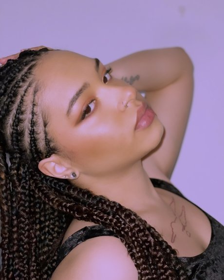 Jade Larae free pornstar gallery