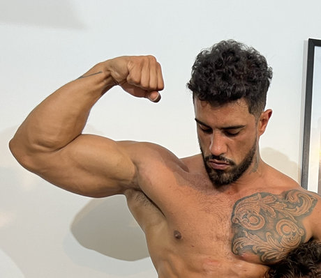 MorochoVIP model pornographic pics