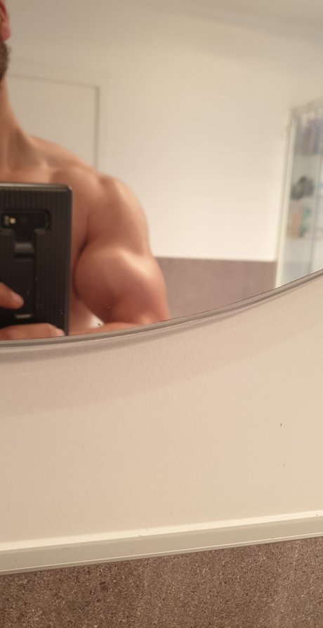 Maori Man free model pics