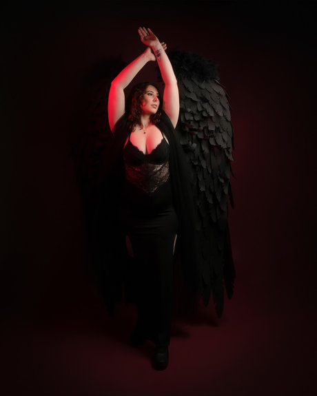 Amira Gray star porn pics