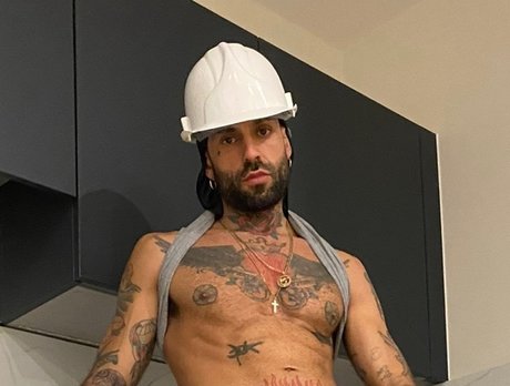 Axel Canon sex actress galleries