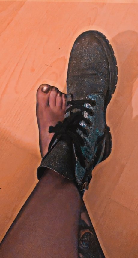 Sternf e model perfect image