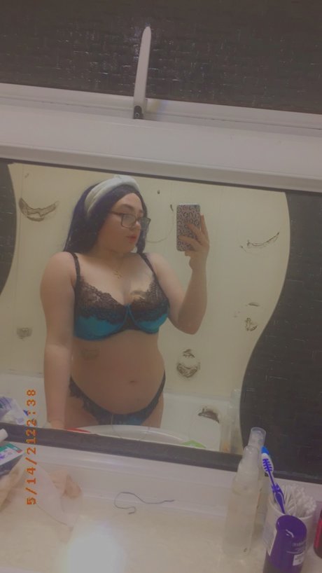 Amy Mai nude pornstar photo