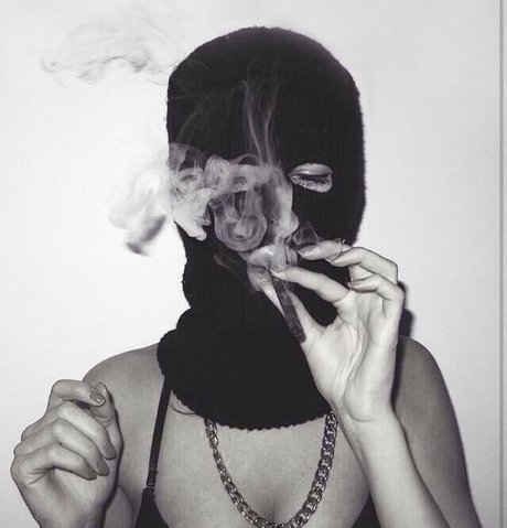 arielle_ free model pictures