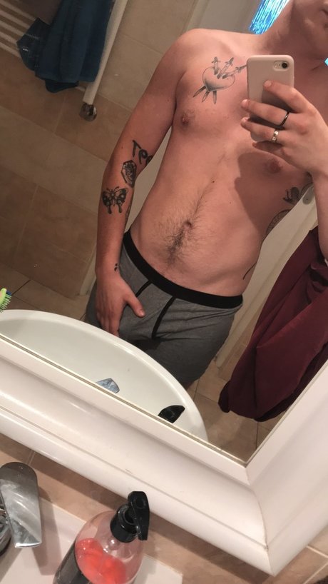 Ronnie Milbs model xxx picture