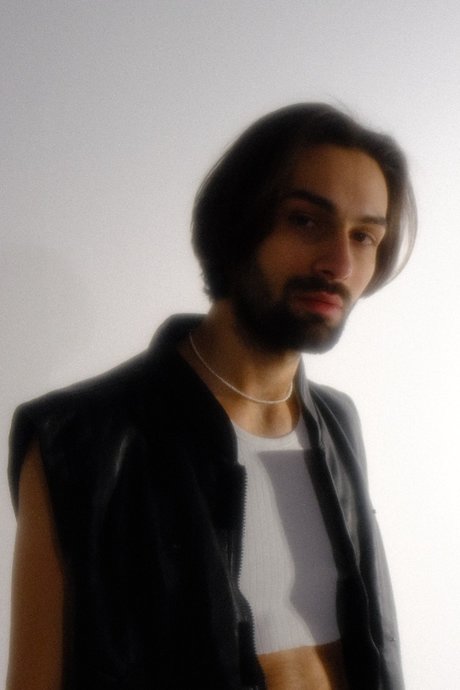 Romeoo star hot gallery