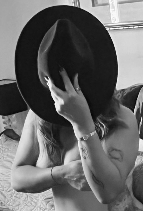 Roman Gypsy free pornstar pics