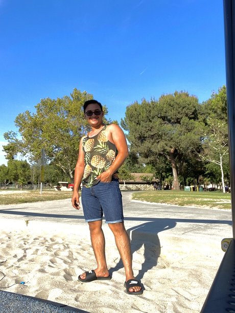 Roger Quintana nude star pic