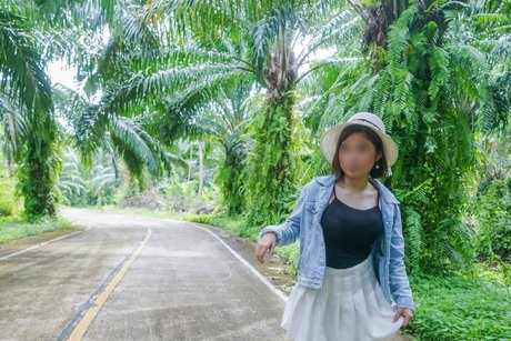 Robin Hood888 star naked picture