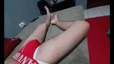 Un Chico Latino model nice img