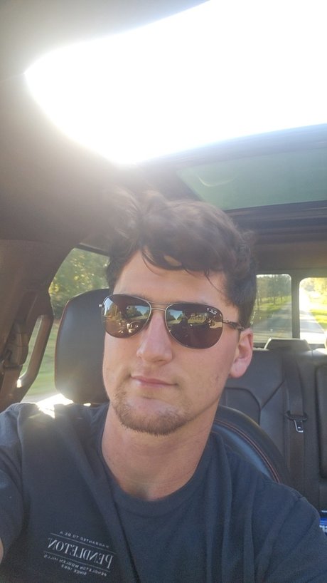 Youngbuck stayhard hot pornstar gallery