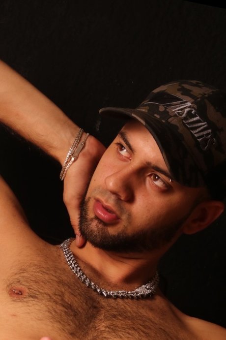 U boy77 beautiful pornstar pic