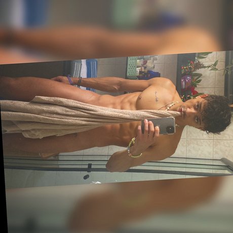 Mark Ferrera star sexy pictures