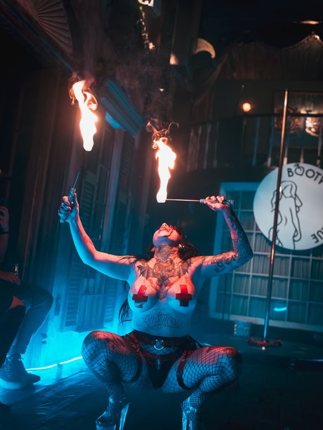 Marilyn Jane hd model picture