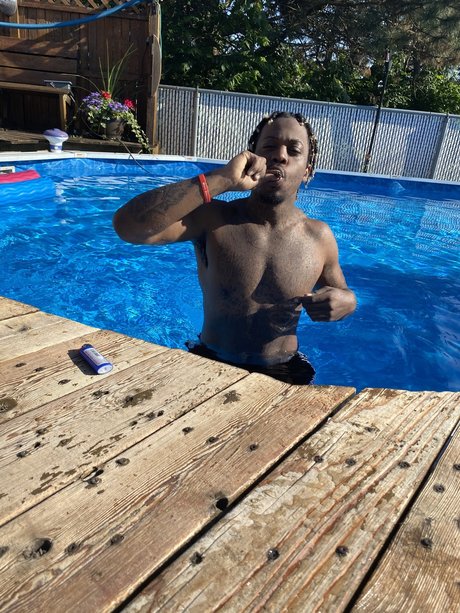 Aristylez best model picture