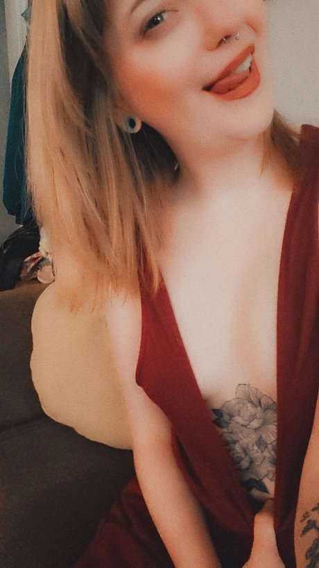 Baby Ghoul Bettie pornstar free images