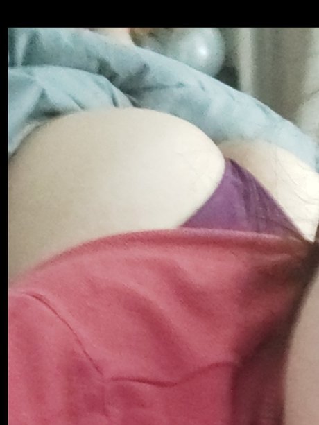 Babybad nude star picture