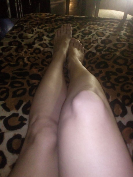 Melanie Magor pornstar sex gallery