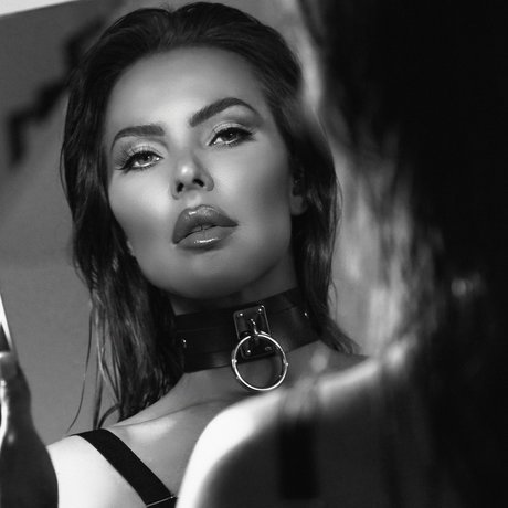 Maxie Rhoads best star pics