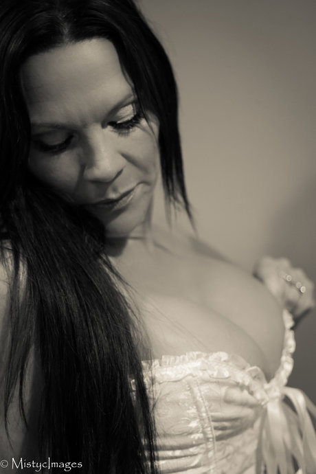 Megan Copper model nice image