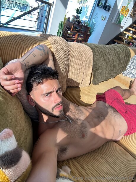 MAVERICK_ exclusive model photo