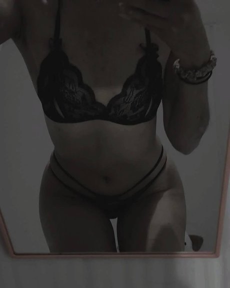 Kazuki Nya uwur model sex photos