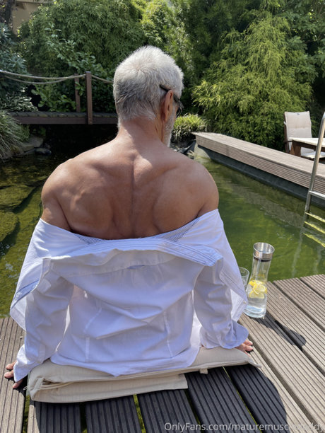 MatureMuscleDaddy sex pornstar archive