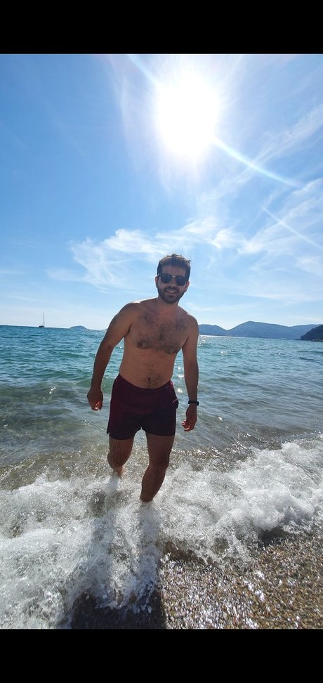 Matiu C art actress picture