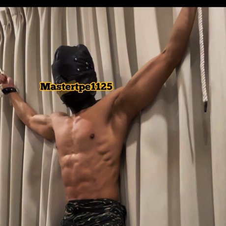 OMaster exclusive model pictures