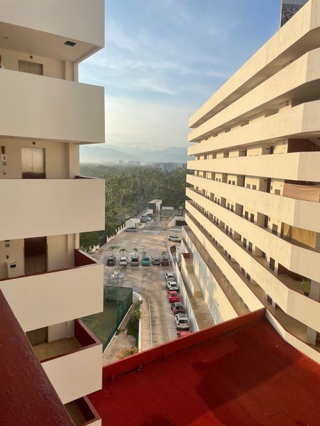 Real Life Cheaters nice model pic