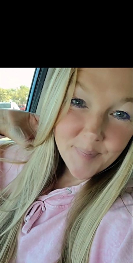 Mary Lee nude model pictures