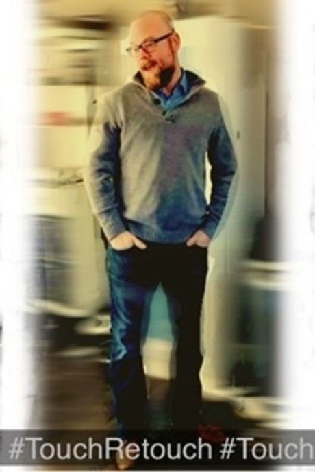 MeetMeInTheLou erotic star pic