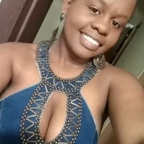 Black Monique best star image