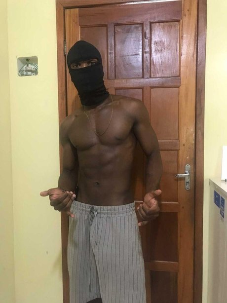 Black XXL Man pornstar nudes pictures