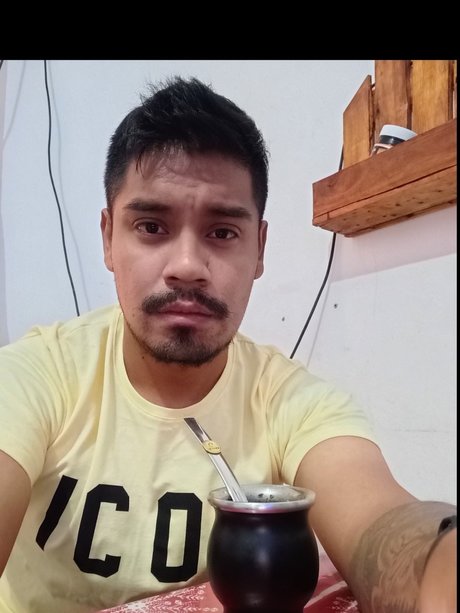 HOT BOY_ nude actress pictures