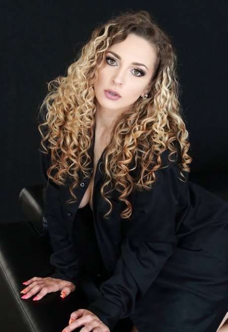 blackgarterbelt pornstar galleries