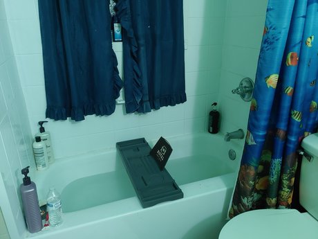 frum guy likes to give get massage model beautiful photos