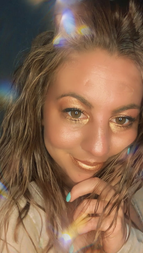 Bliss Kitten hot actress photo