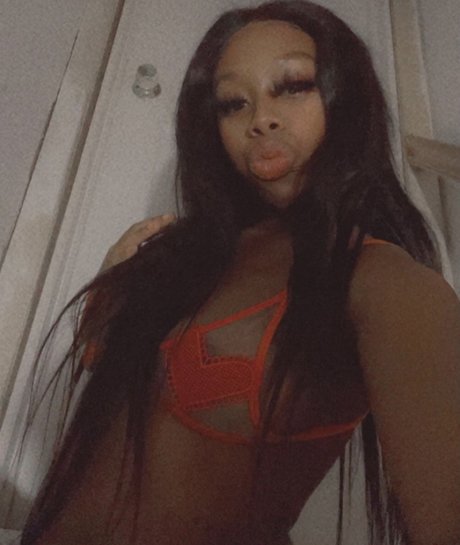 MDOLLASWORLD_ erotic actress gallery