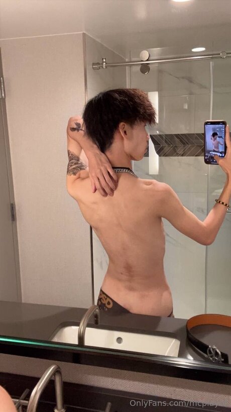 McPlayGT naked pornstar photos