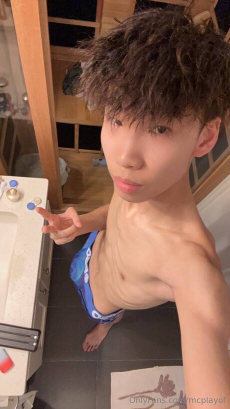 McPlayGT nude pornstar pic