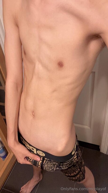 McPlayGT star adult gallery