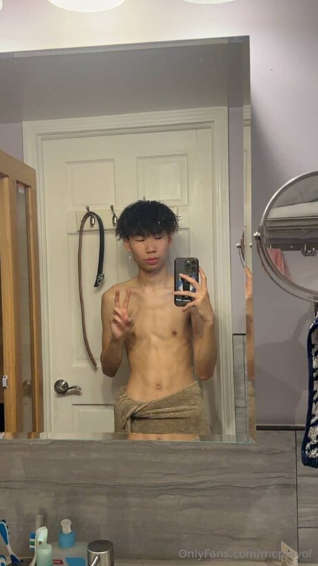 McPlayGT pornstar adult images