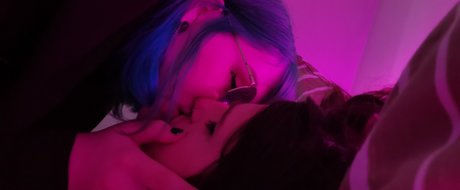 MAXXIE DAMAGE actress photos