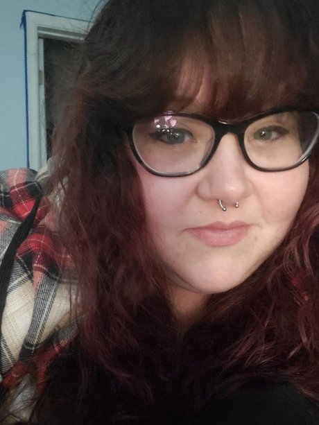 Kassandra Holthaus pretty star pics